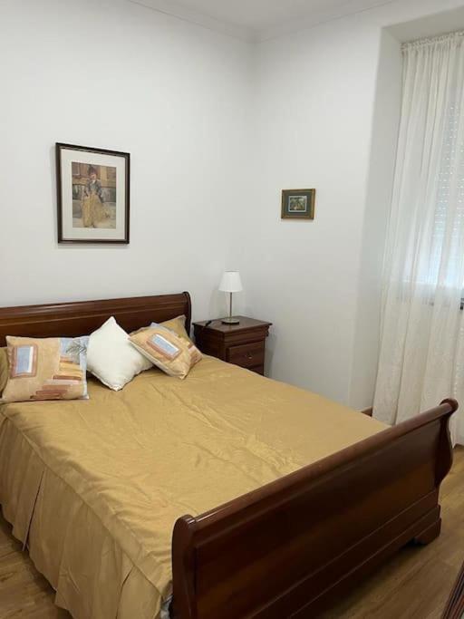 Casa Da Praia Da Poca - Apartamento Lirio エストリル エクステリア 写真